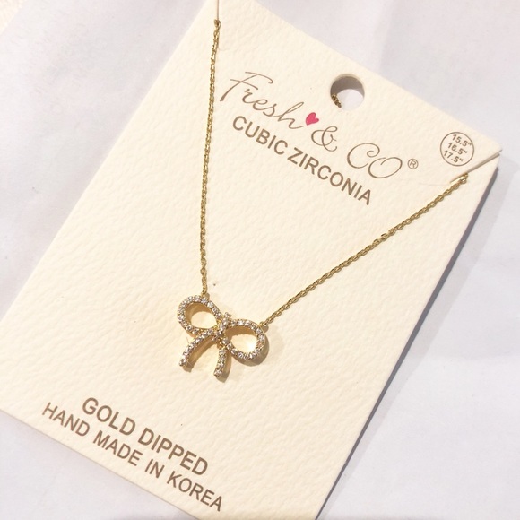 NEW Sparkly Bling 3D Ribbon Bow Gold Dipped Cubic Rhinestone Dainty Necklace - Picture 9 of 9